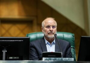 قالیبافملت ایران استبدادپذیر نیست
