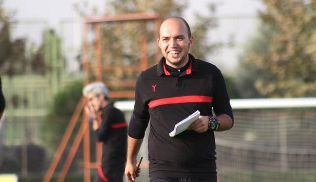 سرمربی هوادار امیدوارم VAR به لیگ دسته یک هم بیاید از حضور برادرم نهایت استفاده را می‌کنیم