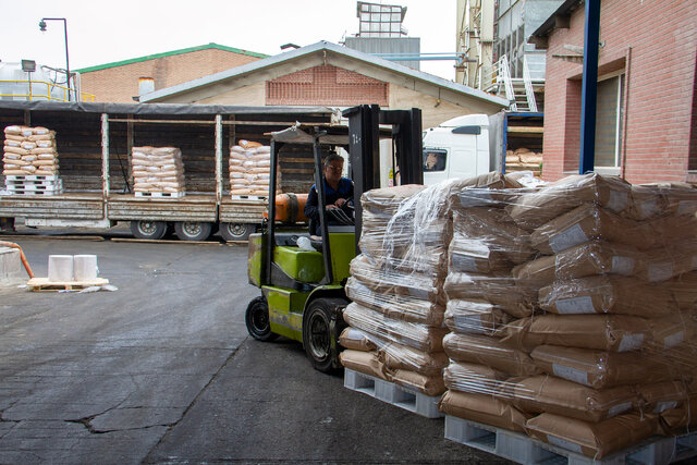 صادرات ۴۵۰ تن شیر خشک از سبزوار به کشورهای گرجستان، سوریه و پاکستان