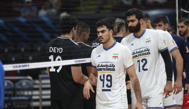 عذرخواهی کاپیتان تیم ملی والیبال از مردم پس از شکست مقابل مصر