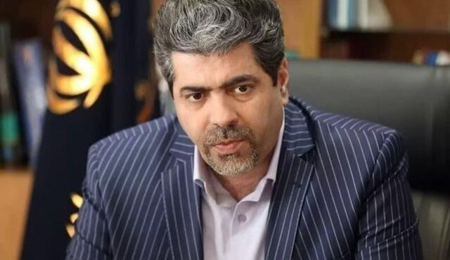 فروش و واگذاری سهام برای پرداخت معوقات بازنشستگان با موانع و شرایط نامناسب بازار سرمایه روبه‌رو شده است