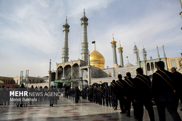 سوگواری خادمان حرم بانوی کرامت در سالروز شهادت امام جواد(ع) برگزار شد
