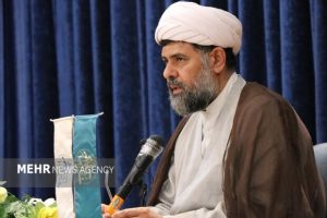 «ذوب شدن حوزه و دانشگاه در یکدیگر» ایده آینده‌نگرانه امامین انقلاب است